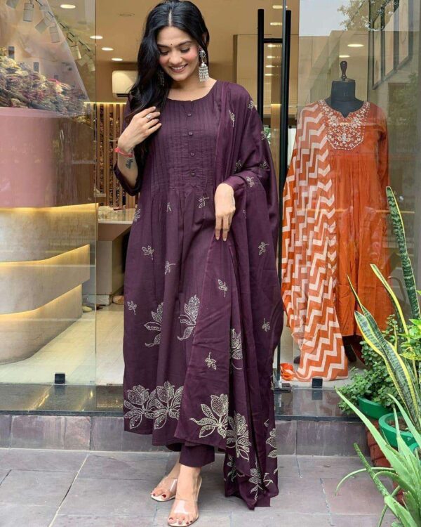 Floral Dreams ? Printed & Embroidered Cotton Dress (Size L) - Image 5