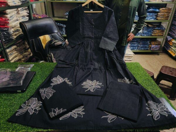 Chic Cotton Delight ? Embroidered Floral Printex Dress (XL) - Image 3